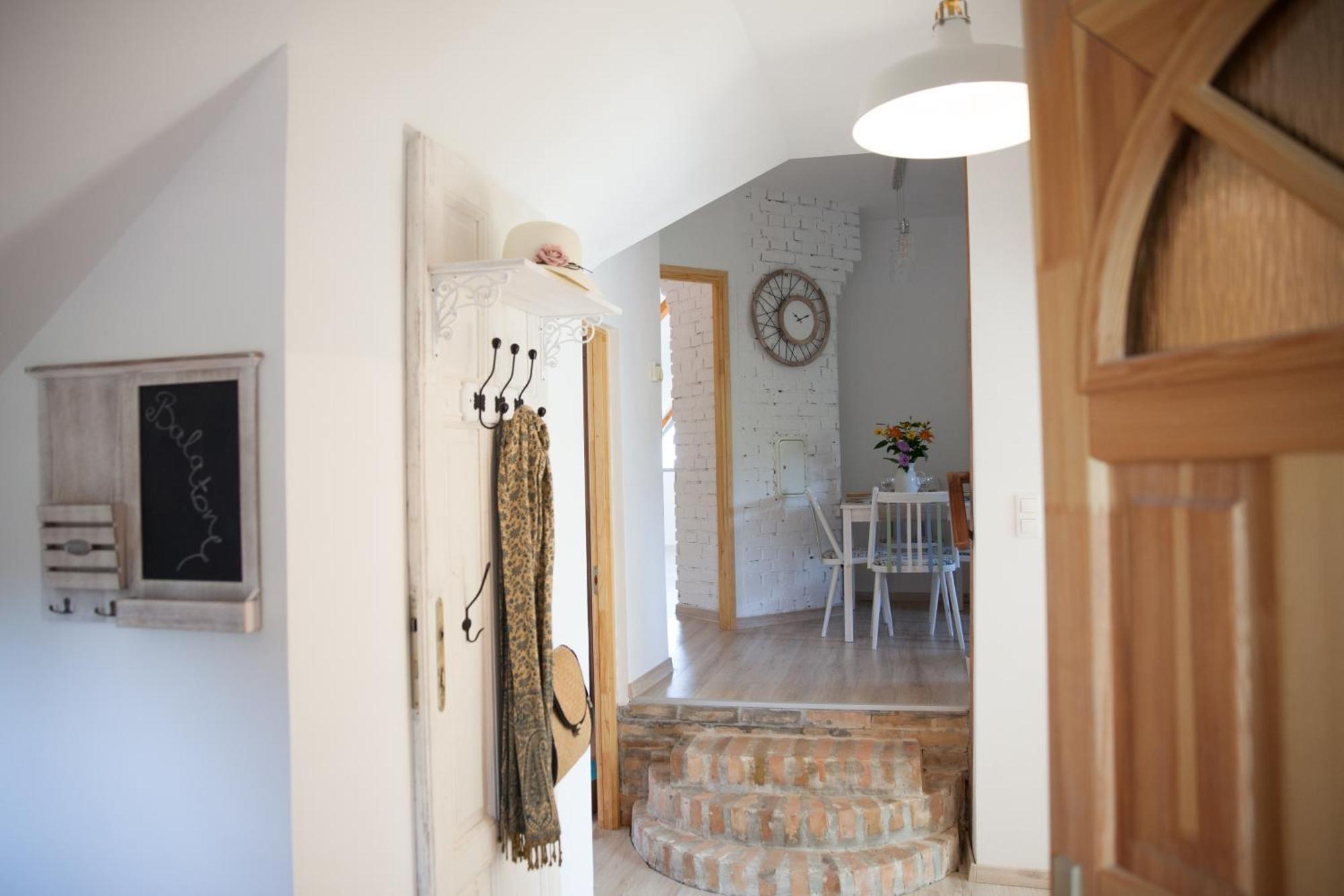 באלאטונסארסו Lakeview Residence Balaton מראה חיצוני תמונה