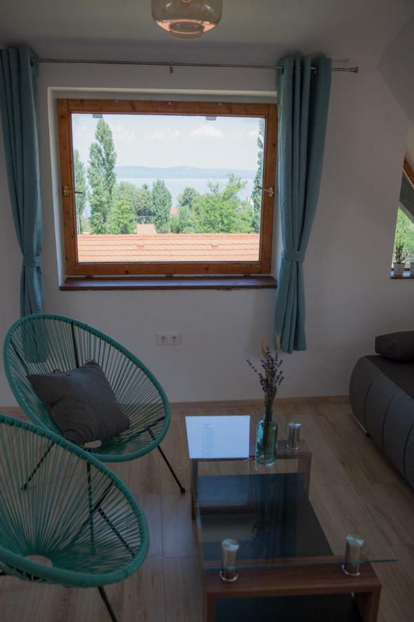 באלאטונסארסו Lakeview Residence Balaton מראה חיצוני תמונה