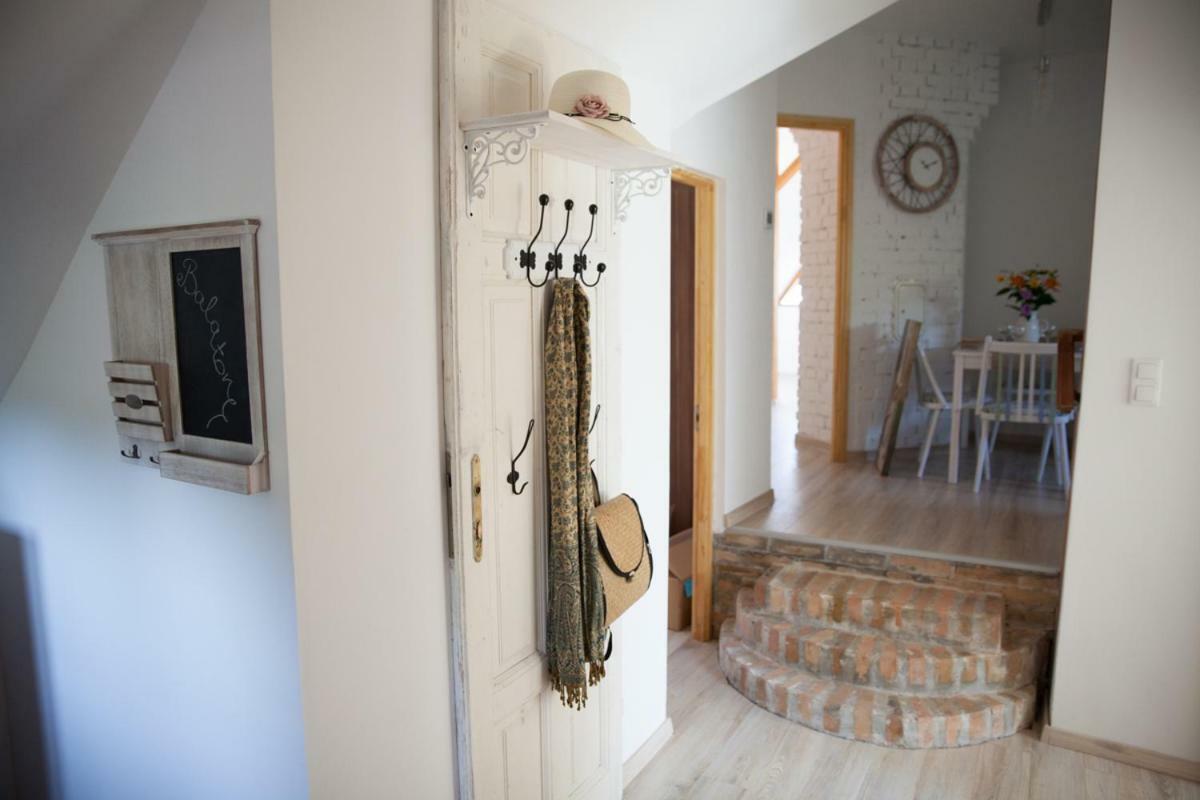באלאטונסארסו Lakeview Residence Balaton מראה חיצוני תמונה