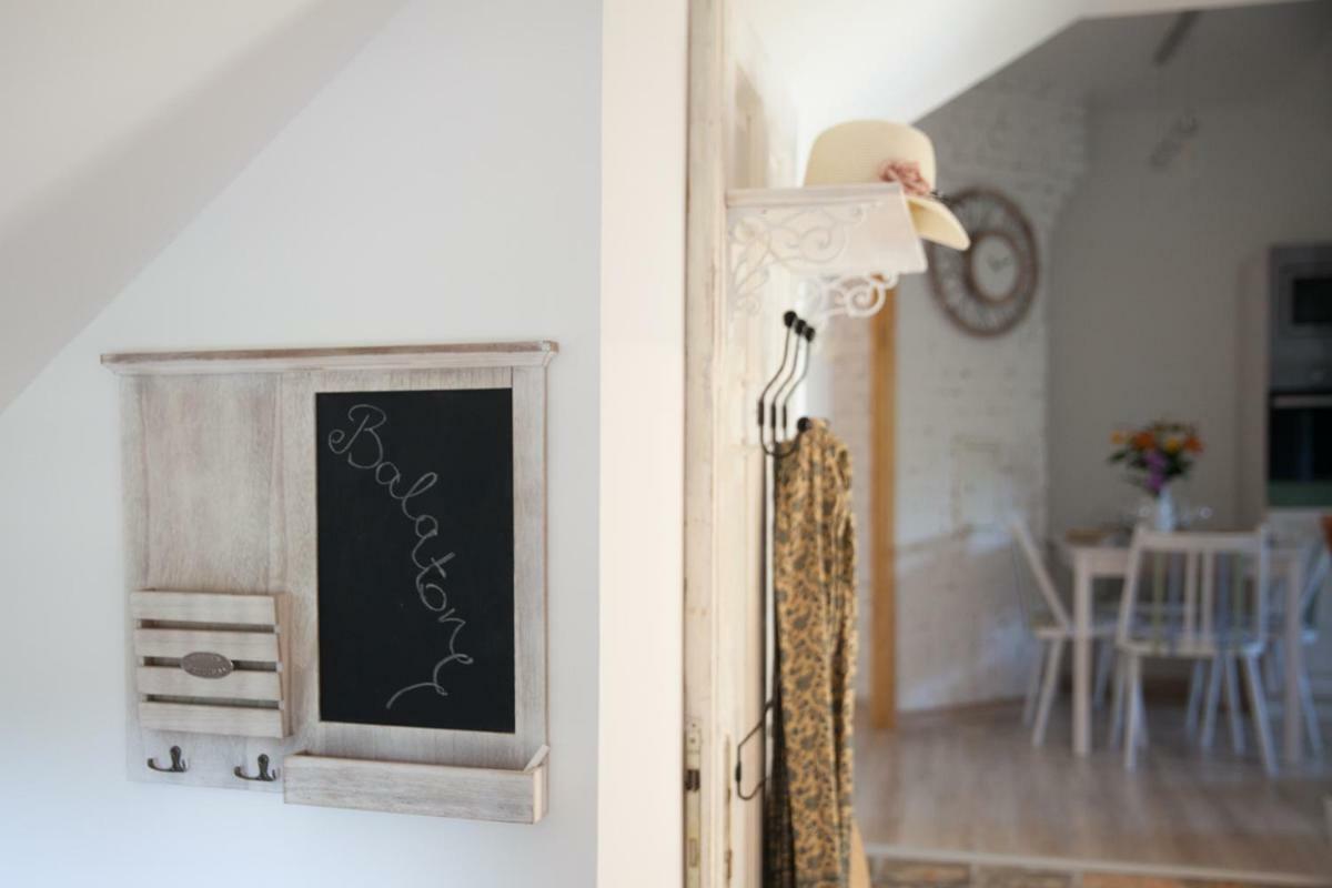 באלאטונסארסו Lakeview Residence Balaton מראה חיצוני תמונה